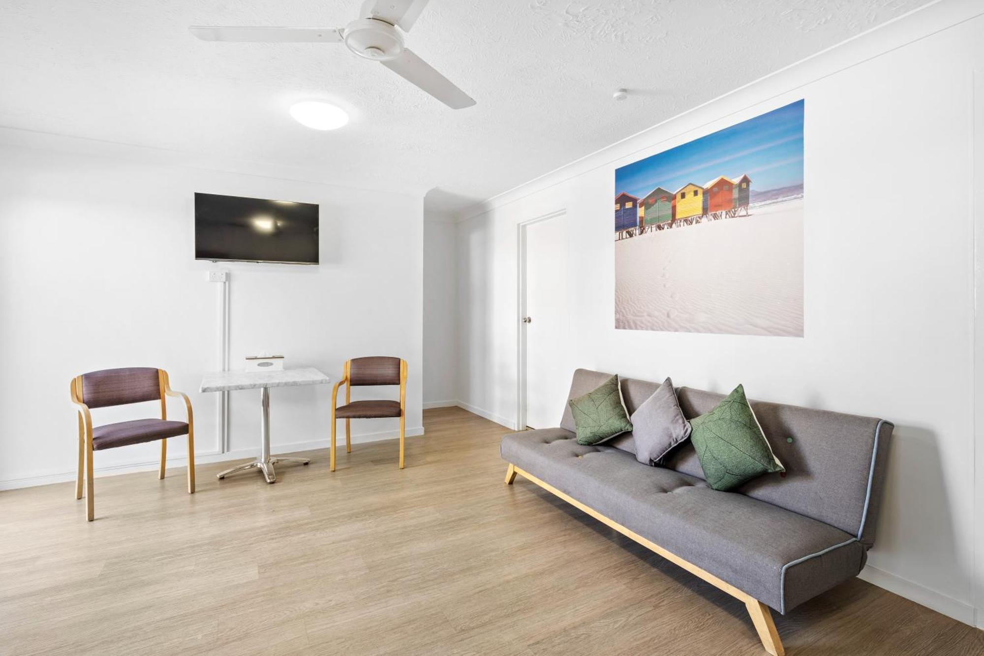 Montego Mermaid Beach Motel Gold Coast Exterior photo