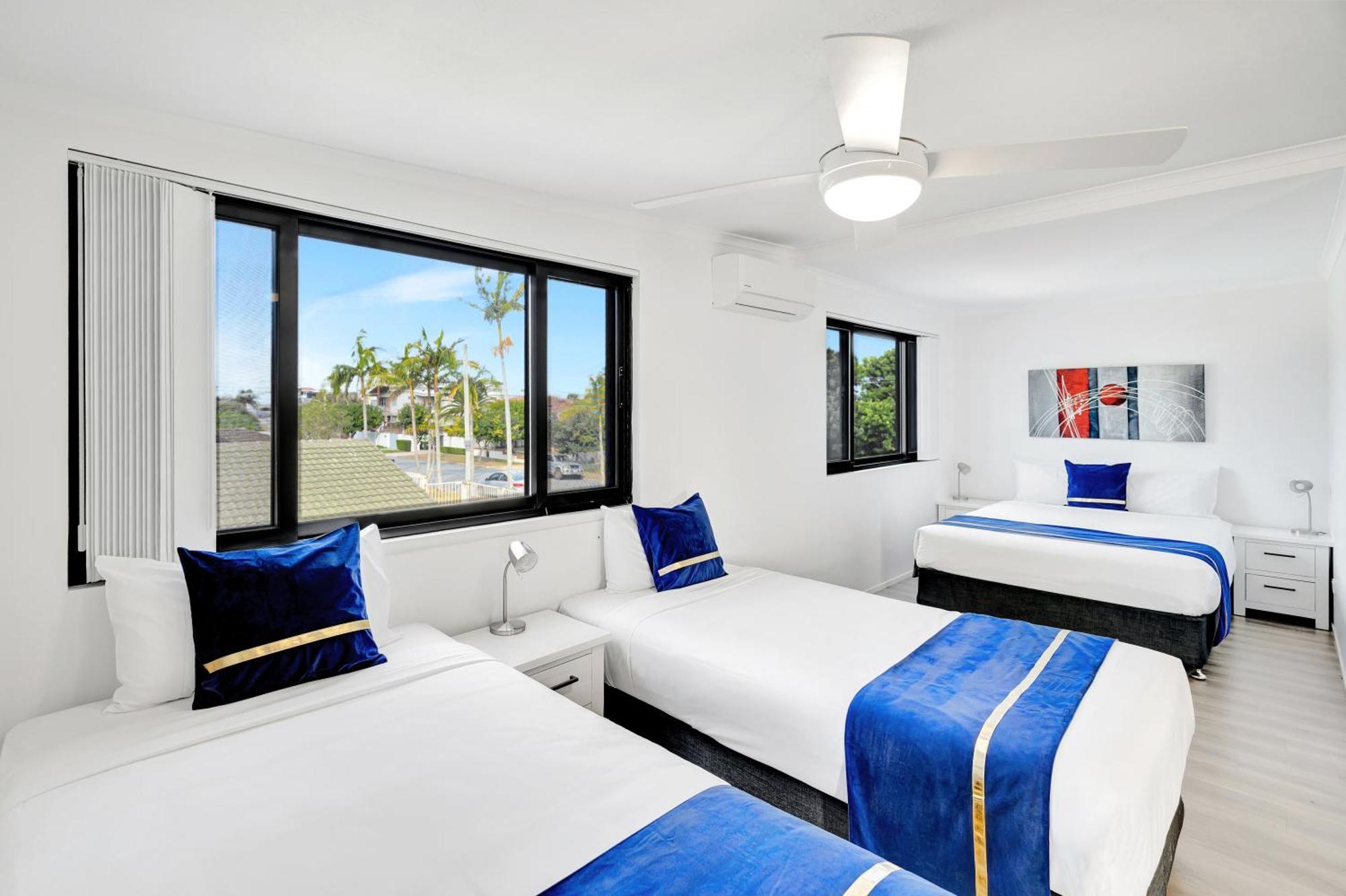 Montego Mermaid Beach Motel Gold Coast Exterior photo